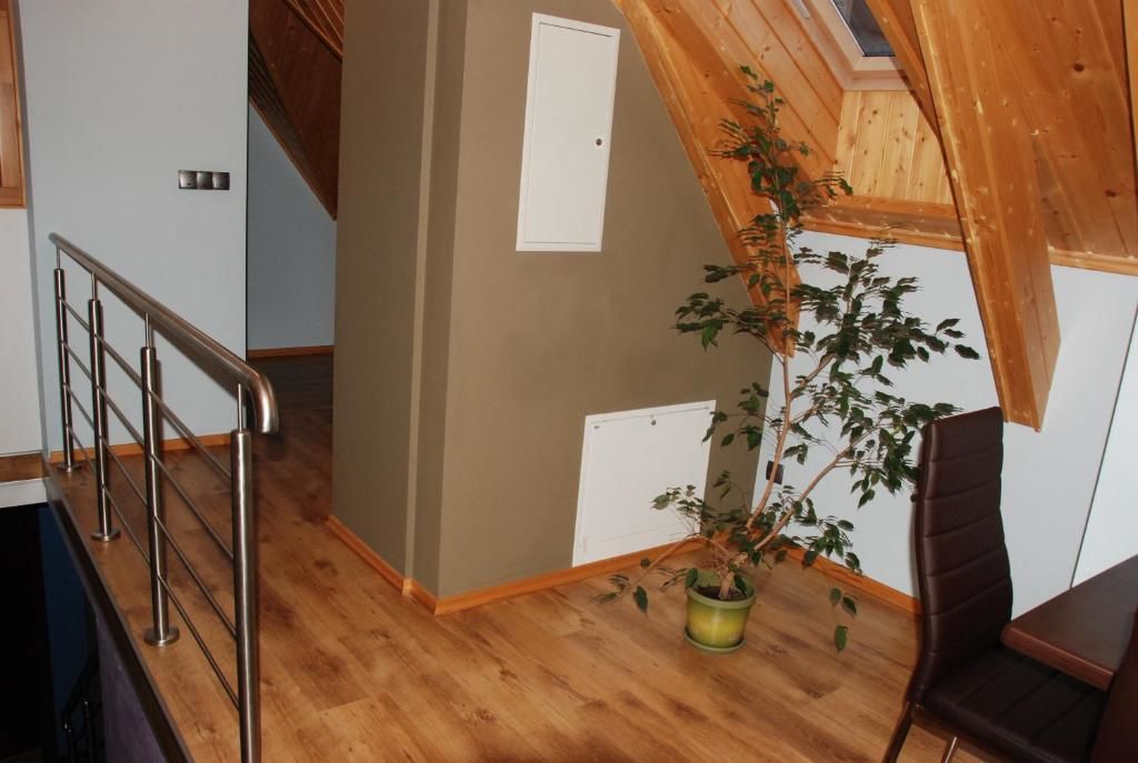 Проживание в семье Pokoje i Apartamenty u Architekta Чарна-Гура