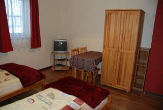 Проживание в семье Pokoje i Apartamenty u Architekta Чарна-Гура Трехместный номер-4
