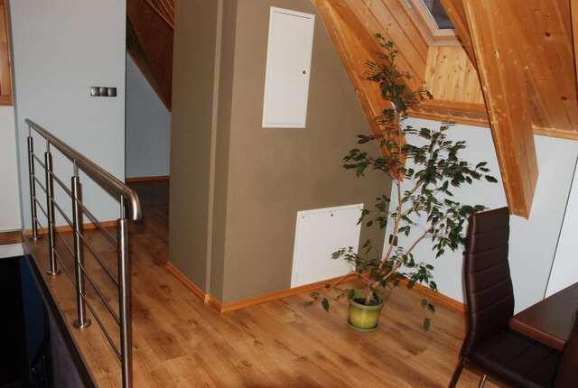 Проживание в семье Pokoje i Apartamenty u Architekta Чарна-Гура-38