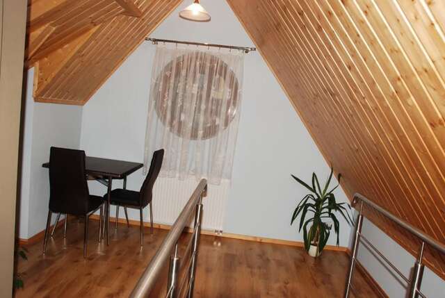 Проживание в семье Pokoje i Apartamenty u Architekta Чарна-Гура-53